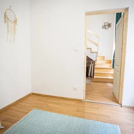 Apartment Boutique In Akacfa Street