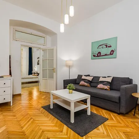 Venus - Dohany Street Ii