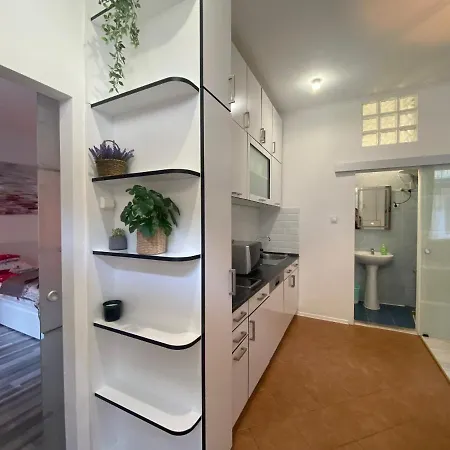 K31 Downtown, Ac Apartment *