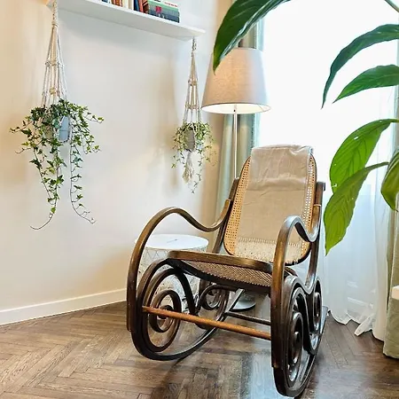 Apartment The Spot With Chair - Cozy Space Near Danube Budapest