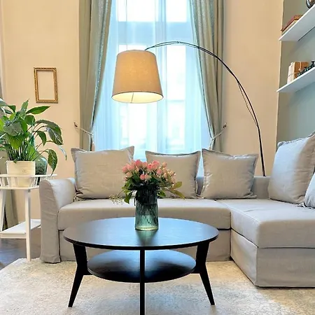 The Spot With Chair - Cozy Space Near Danube * Budapest