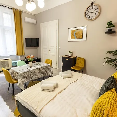 Akac Boutique 2. Apartment *