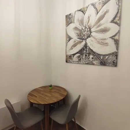 Apartament Hidden Gem For A Homey Getaway *