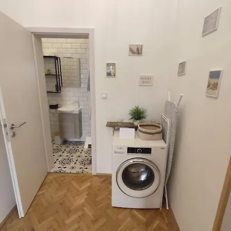 Apartament Hidden Gem For A Homey Getaway *