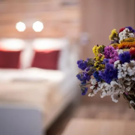 Apartman Hidden Gem At Kalvin Ter Budapest