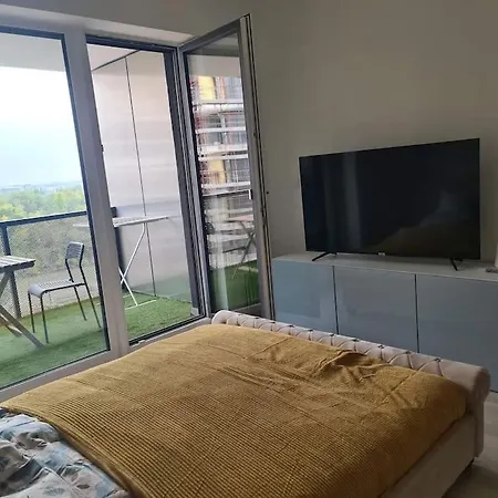 Waterfront River View Apartment Budapest