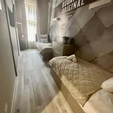 Appartamento Orangehomes High Class 4 Bedroom Budapest