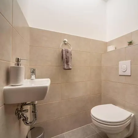 Apartment Grace Pine 1