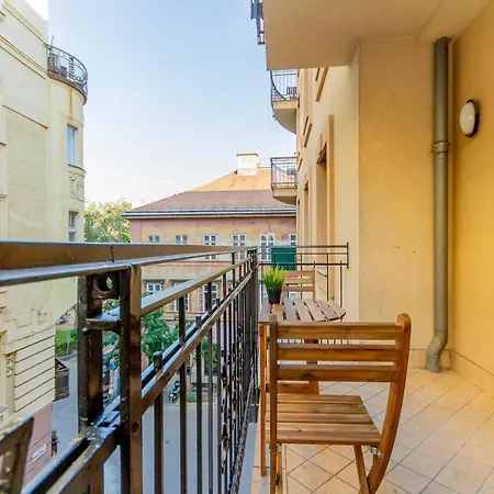 Kiraly Str. Corner Downtown Appartement *