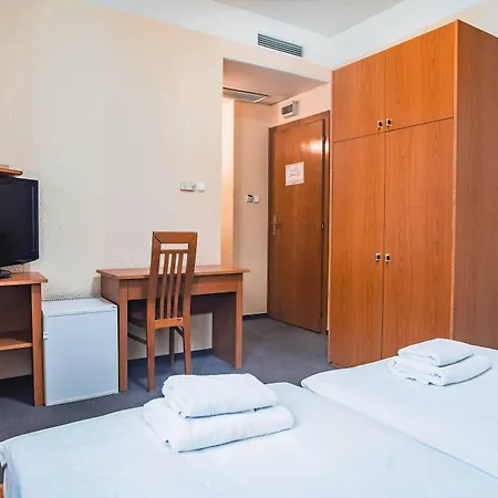 Homoky Bestline 3* Budapest