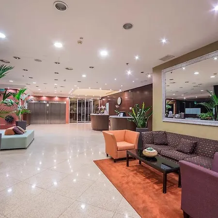 Lion's Garden Hotel 4*