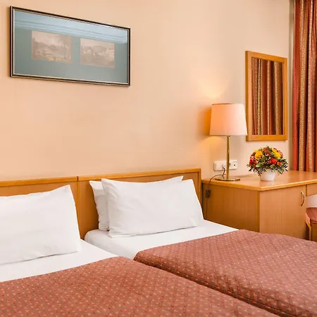 Danubius Arena 4* Budapest