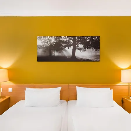 Hotell Danubius Arena 4*