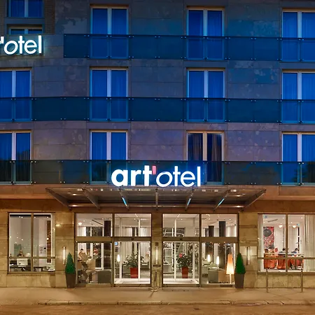 Hotel Park Plaza 4*