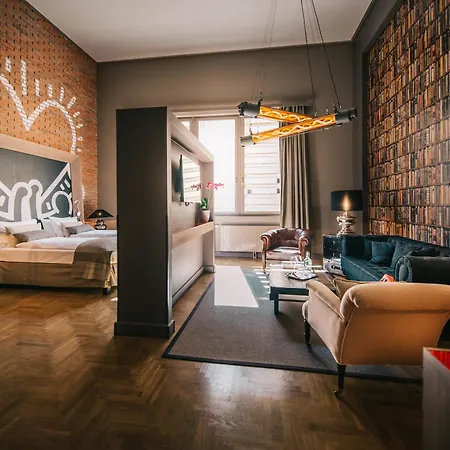 Baltazar Boutique מלון 4*