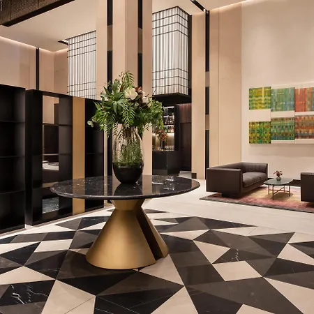 Eurostars Ambassador Hotel 4*