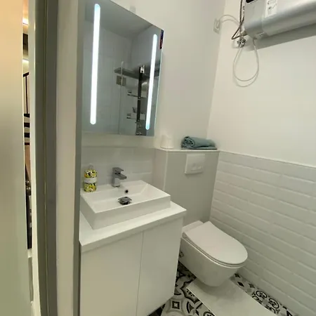 Brand New Luxury In Absolute Downtown * Budapest