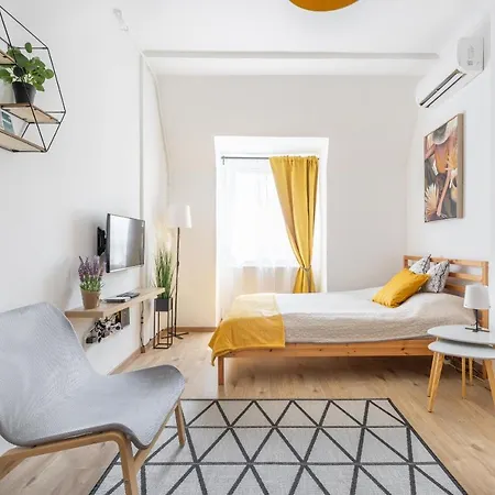 P34 Pannonia Apartmán