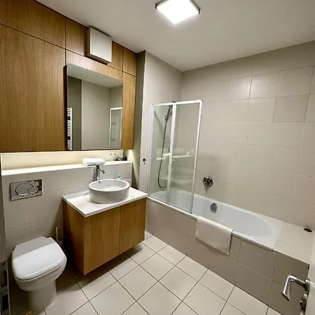 Paulay Free Parking Luxury Design With Terazze בודפשט