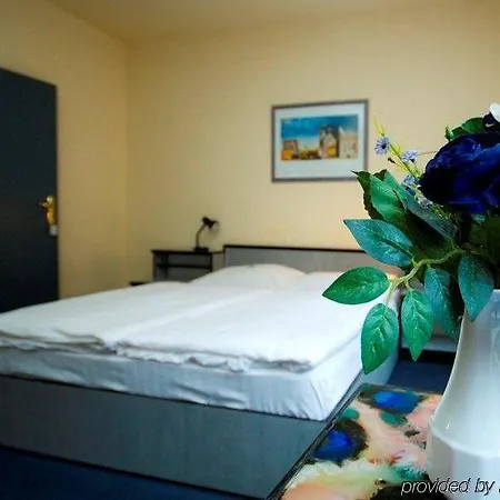 Thomas Hotel