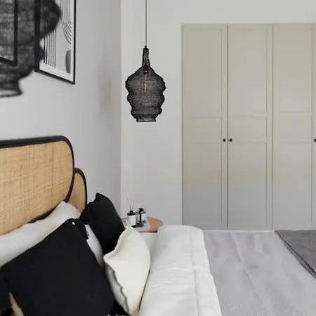 Apartment Scandinavian Art 3-bdr *