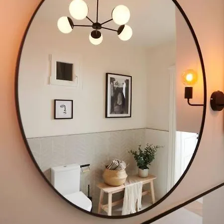 Apartment Scandinavian Art 3-bdr *
