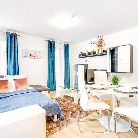 Modern With Free Garage And Balcony In The Downtown Budapest