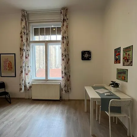 D58 In The Center Apartment *