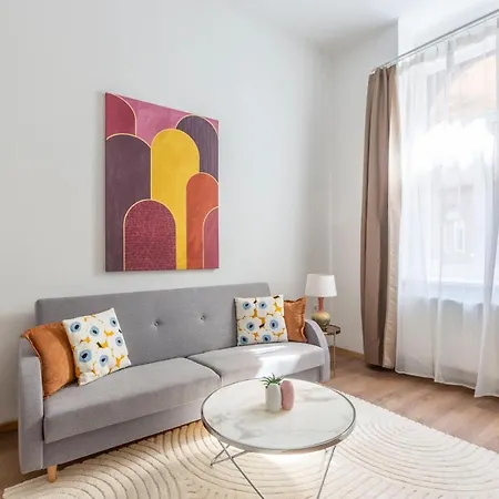 Cozy & Pleasant Homes In The Heart Of * Budapeste