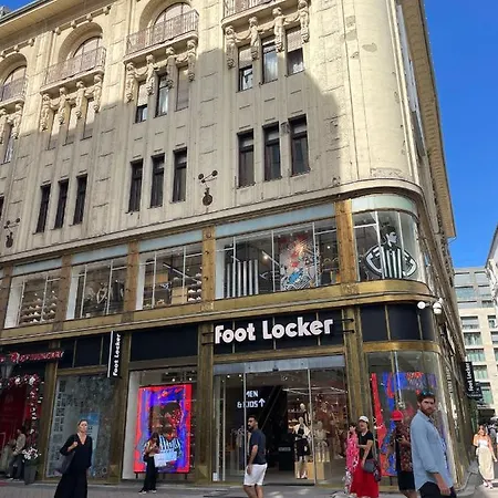 Center - Váci Utca Budapeste