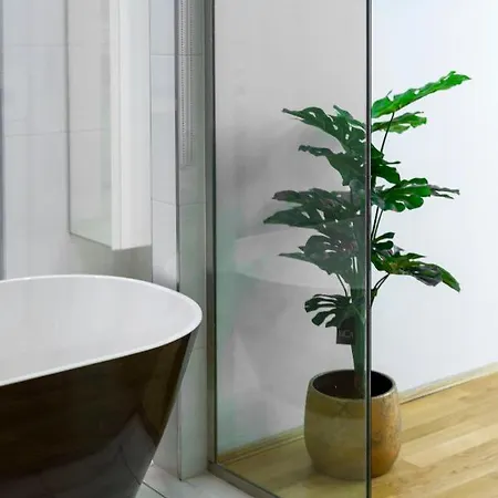 Apartment Luxurious & Spacious Downtown In Liszt Ferenc Square *