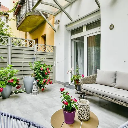 Buda Bliss Garden * Budapest