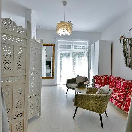 Buda Bliss Garden Apartment Budapest