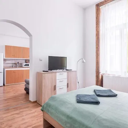 Apartment City Center Smart Flat Self Check-in Budapest
