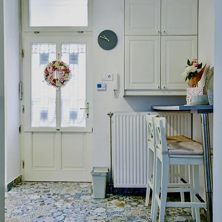 Buda Bliss Garden Apartment Budapest