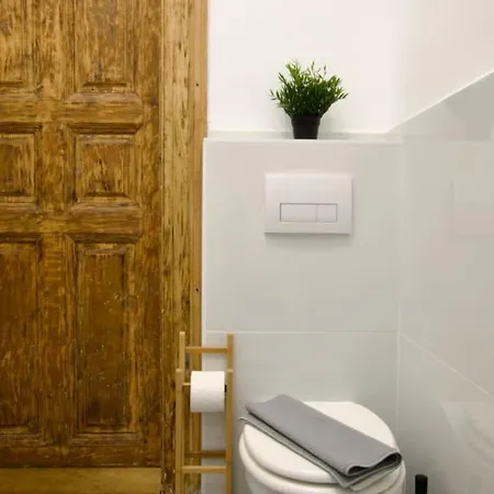 Apartment Standard By Hi5- Tolnai Lajos Budapest