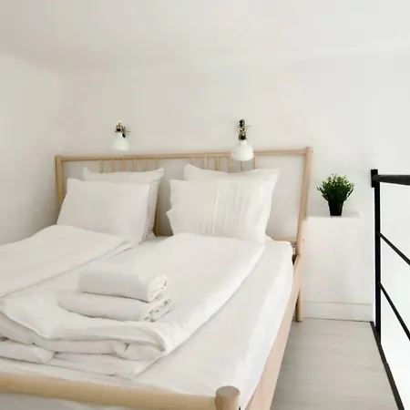 Apartment Standard By Hi5- Tolnai Lajos Budapest