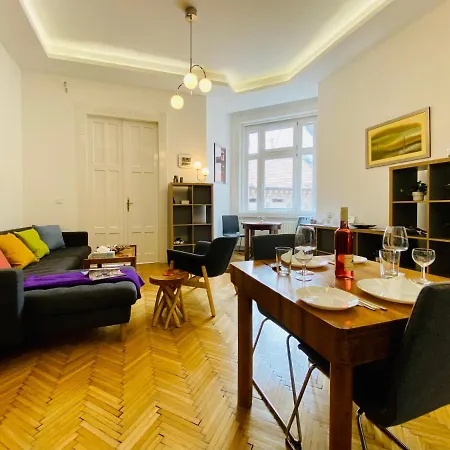 Spacious 4br Oasis In - Bp Sky *