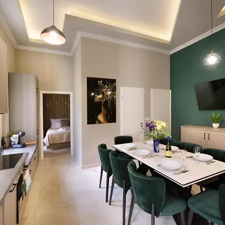 Orangehomes High Class 4 Bedroom Appartamento Budapest