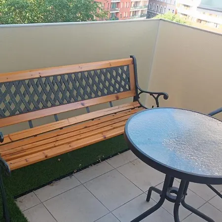 Aqcomel Daire Budapeşte