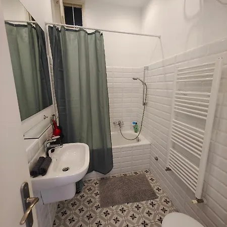 Center 1, Cozy 2br In The Center! Budapesta