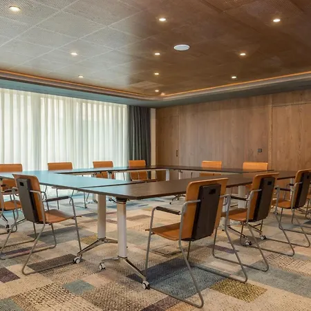 Four Points By Sheraton Danube 4* Budapešť