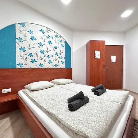 Central Seasons Design מלון דירות