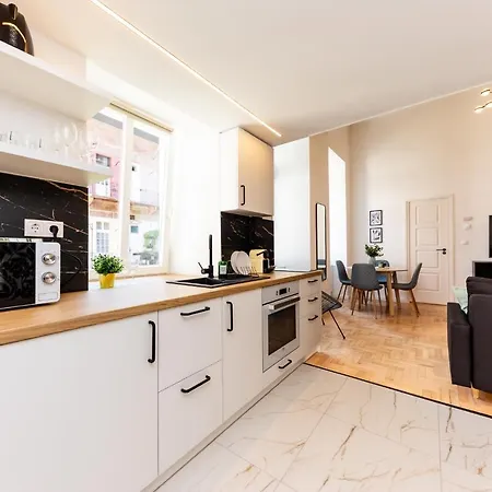 Apartment Kiraly Downtown *