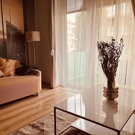 Apartment Corvin Promenade Crystal *