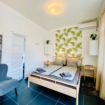 Apartment Modern With Skyline View - Skyline Budapest