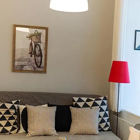 Magica - Cosy In The Heart Of Budapeste