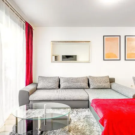 Tranquil With Free Parking And Garden Connection In The Downtown Apartment Budapest