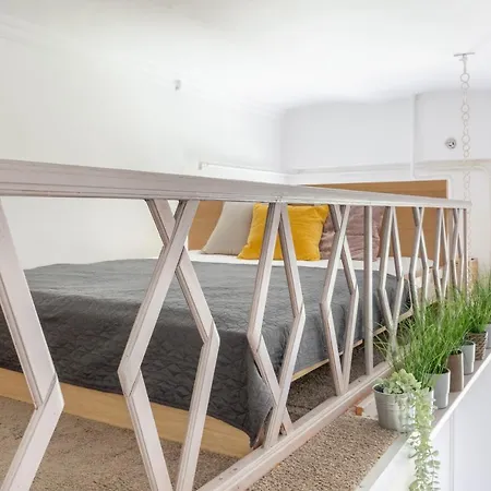 M17 Mecset Apartment