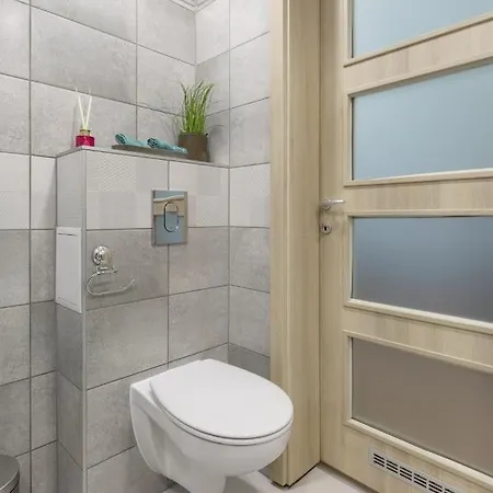 M17 Mecset Apartment *
